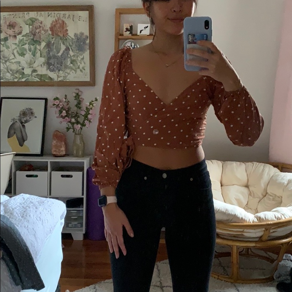 NWT Aeropostale polka dot crop top
